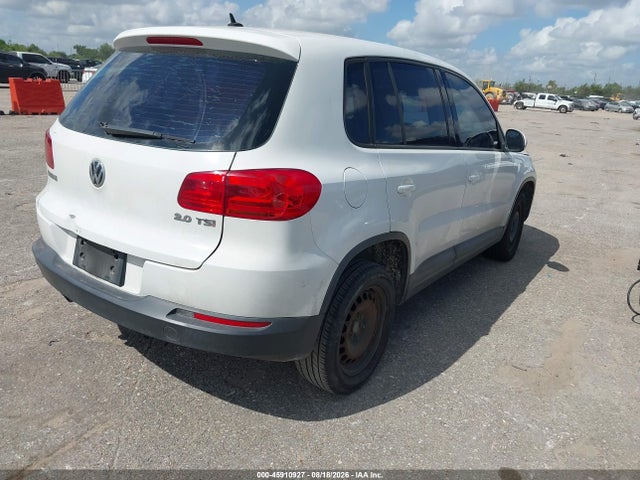 45910927 :رقم المزاد ، WVGCV3AX5DW593431 vin ، 2013 Volkswagen Tiguan S مزاد بيع