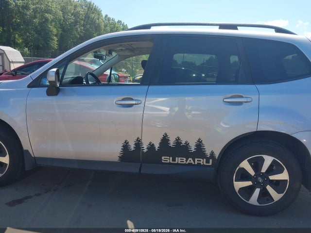 45910928 :رقم المزاد ، JF2SJAEC4HG505879 vin ، 2017 Subaru Forester 2.5i Premium مزاد بيع