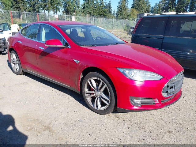 Продаж на аукціоні авто 2014 Tesla Model S P85, vin: 5YJSA1H17EFP31798, номер лоту: 45910932