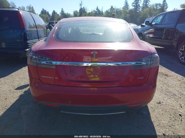 2014 Tesla Model S P85 მანქანა იყიდება აუქციონზე, vin: 5YJSA1H17EFP31798, აუქციონის ნომერი: 45910932