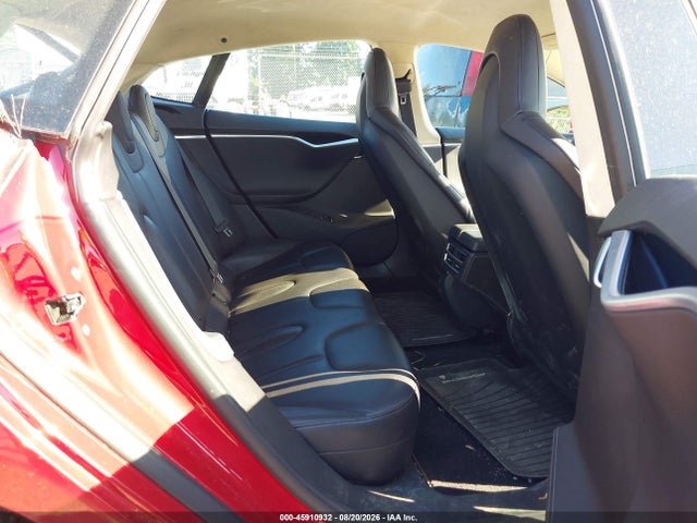 2014 Tesla Model S P85 მანქანა იყიდება აუქციონზე, vin: 5YJSA1H17EFP31798, აუქციონის ნომერი: 45910932