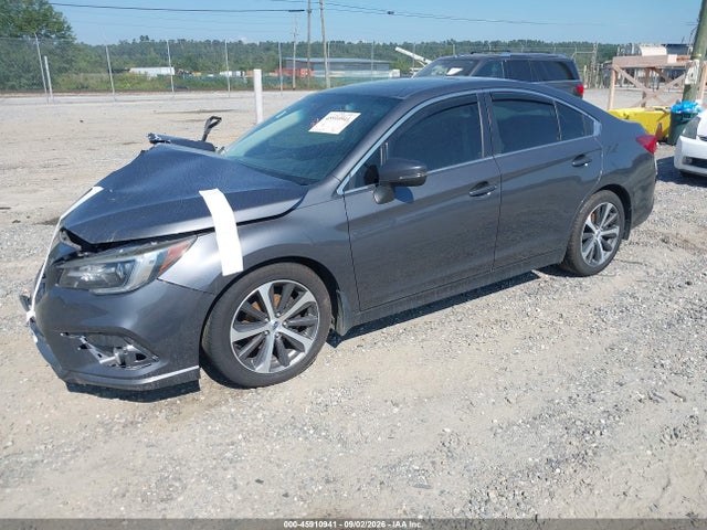 Subaru Legacy 2.5i Limited 2018 4S3BNAN62J3015161 Image 2