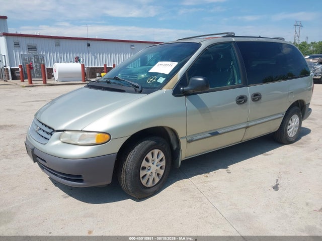 45910951 :رقم المزاد ، 2C4GJ2533YR824666 vin ، 2000 Chrysler Voyager مزاد بيع
