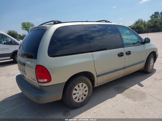 45910951 :رقم المزاد ، 2C4GJ2533YR824666 vin ، 2000 Chrysler Voyager مزاد بيع