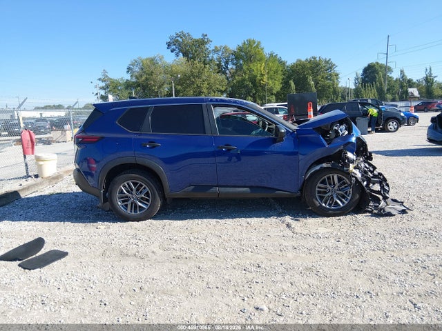 45910956 :رقم المزاد ، 5N1BT3AB3PC811863 vin ، 2023 Nissan Rogue S Intelligent Awd مزاد بيع