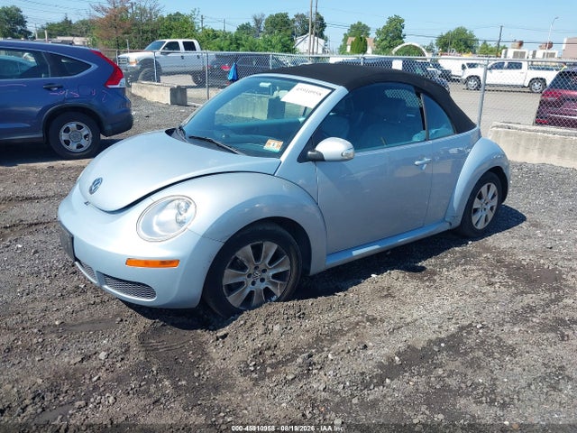 45910958 :رقم المزاد ، 3VWRG3AL9AM010115 vin ، 2010 Volkswagen New Beetle 2.5l مزاد بيع