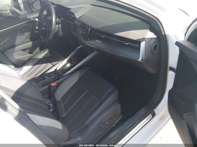 2023 Audi A3 Premium 40 Tfsi Front-wheel Drive S Tronic მანქანა იყიდება აუქციონზე, vin: WAUAUDGY0PA071616, აუქციონის ნომერი: 45910963