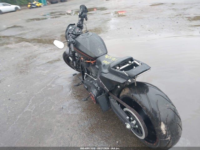 Harley-Davidson FXDRS 2019 1HD1YVK20KB048385 Image 3