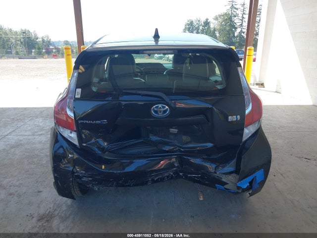 Toyota Prius C Four 2015 JTDKDTB34F1093159 Image 16