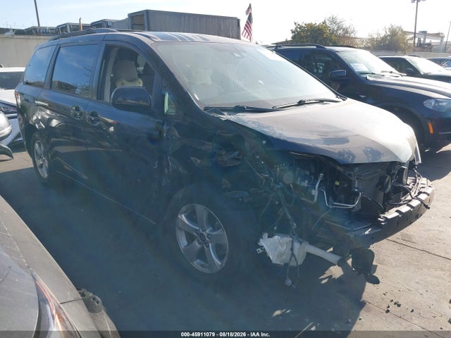 Auction sale of the 2020 Toyota Sienna Le, vin: 5TDKZ3DCXLS072409, lot number: 45911079