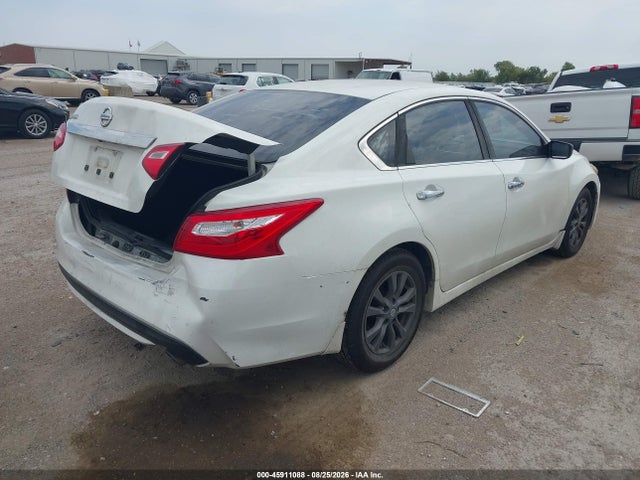 2016 Nissan Altima 2.5 S მანქანა იყიდება აუქციონზე, vin: 1N4AL3AP7GN333694, აუქციონის ნომერი: 45911088