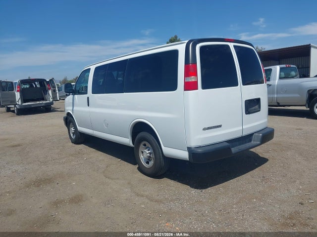 Chevrolet Express 2500 Ls 2018 1GAWGEFG5J1281708 Image 3