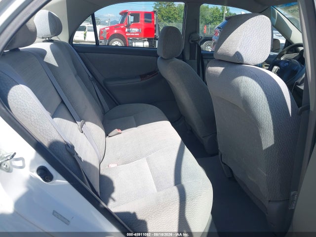 45911092 :رقم المزاد ، 1NXBR32E24Z335098 vin ، 2004 Toyota Corolla Le مزاد بيع