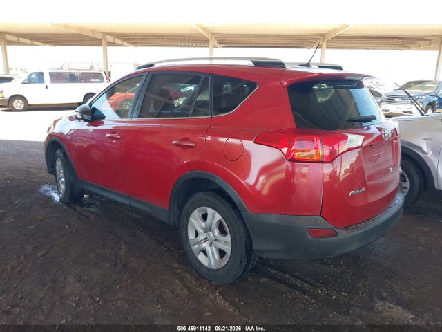 Toyota RAV4 LE 2014 JTMBFREV6ED053589 Image 3