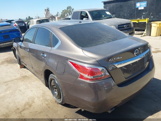 Aukcja sprzedaży 2015 Nissan Altima 2.5/2.5 S/2.5 Sl/2.5 Sv, vin: 1N4AL3AP2FN920965, numer aukcji: 45911162