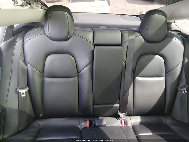 45911165 :رقم المزاد ، 5YJ3E1EB9MF836850 vin ، 2021 Tesla Model 3 Long Range Dual Motor All-wheel Drive مزاد بيع
