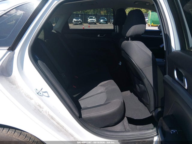 45911167 :رقم المزاد ، 5XXG14J21NG165659 vin ، 2022 Kia K5 Lxs مزاد بيع