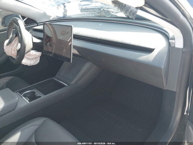 Продаж на аукціоні авто 2025 Tesla Model 3 Long Range Rear-wheel Drive/standard Rear-wheel Drive, vin: 5YJ3E1EA0SF981117, номер лоту: 45911181