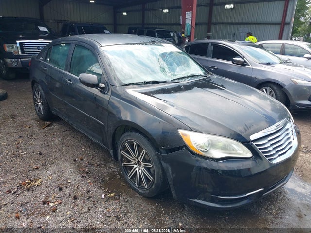Продажа на аукционе авто 2012 Chrysler 200 Lx, vin: 1C3CCBAB5CN208421, номер лота: 45911195