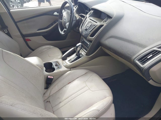 Продажа на аукционе авто 2012 Ford Focus Sel, vin: 1FAHP3M26CL381048, номер лота: 45911199