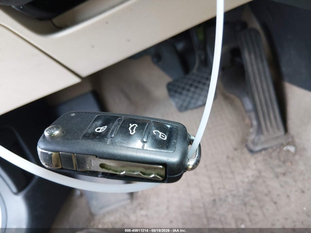 45911214 :رقم المزاد ، 3VWLZ7AJ0BM343147 vin ، 2011 Volkswagen Jetta 2.5l Sel مزاد بيع