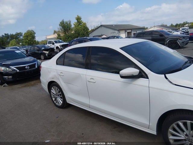 45911214 :رقم المزاد ، 3VWLZ7AJ0BM343147 vin ، 2011 Volkswagen Jetta 2.5l Sel مزاد بيع