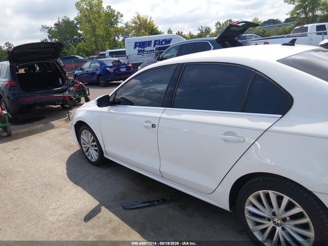 45911214 :رقم المزاد ، 3VWLZ7AJ0BM343147 vin ، 2011 Volkswagen Jetta 2.5l Sel مزاد بيع