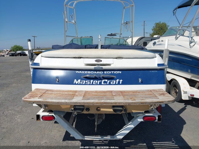 Продажа на аукционе авто 2000 Mastercraft Boat, vin: MBCA2EF7J900, номер лота: 45911223