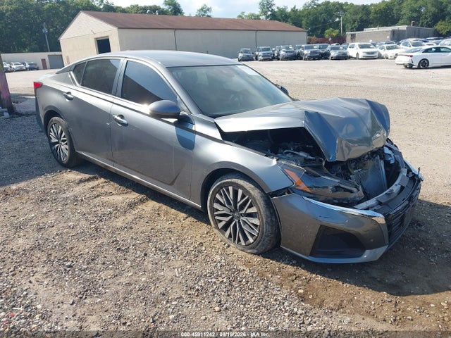Продажа на аукционе авто 2023 Nissan Altima Sv Fwd, vin: 1N4BL4DV3PN314130, номер лота: 45911242
