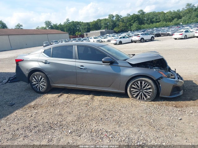 Продажа на аукционе авто 2023 Nissan Altima Sv Fwd, vin: 1N4BL4DV3PN314130, номер лота: 45911242