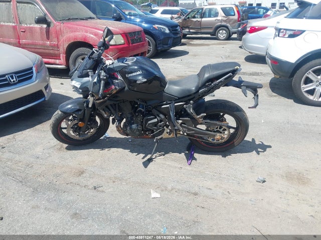 45911247 :رقم المزاد ، ML5EREP16SDAF8805 vin ، 2025 Kawasaki Er650 P مزاد بيع