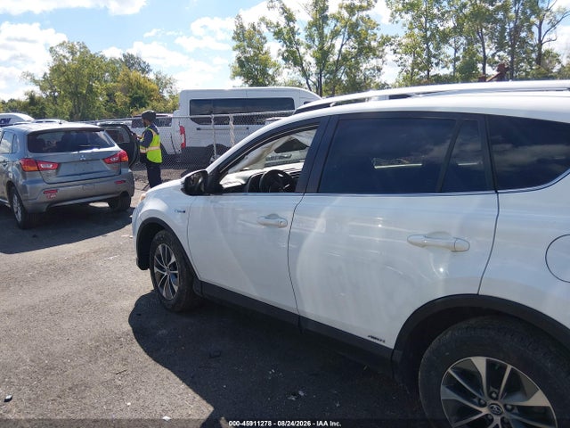 45911278 :رقم المزاد ، JTMRJREVXGD033457 vin ، 2016 Toyota Rav4 Hybrid Xle مزاد بيع