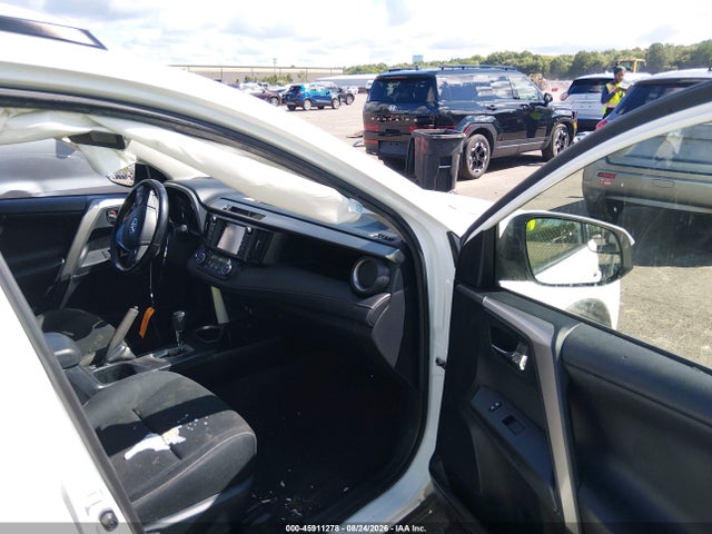 45911278 :رقم المزاد ، JTMRJREVXGD033457 vin ، 2016 Toyota Rav4 Hybrid Xle مزاد بيع
