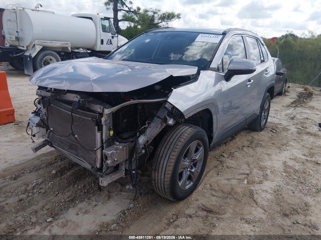 2024 Toyota Rav4 Xle მანქანა იყიდება აუქციონზე, vin: 2T3W1RFV3RW306925, აუქციონის ნომერი: 45911291