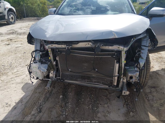 2024 Toyota Rav4 Xle მანქანა იყიდება აუქციონზე, vin: 2T3W1RFV3RW306925, აუქციონის ნომერი: 45911291