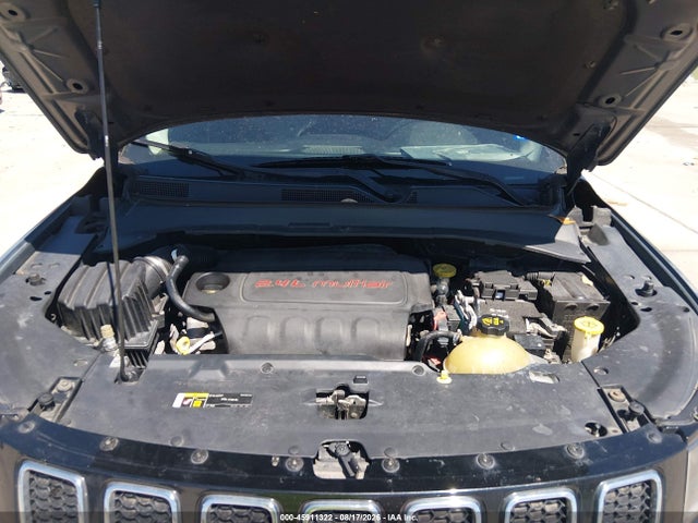 Jeep Compass Limited 4x4 2018 3C4NJDCB2JT136352 Image 10