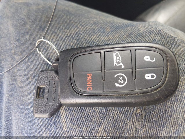 Продаж на аукціоні авто 2015 Jeep Cherokee Trailhawk, vin: 1C4PJMBS8FW650444, номер лоту: 45911331