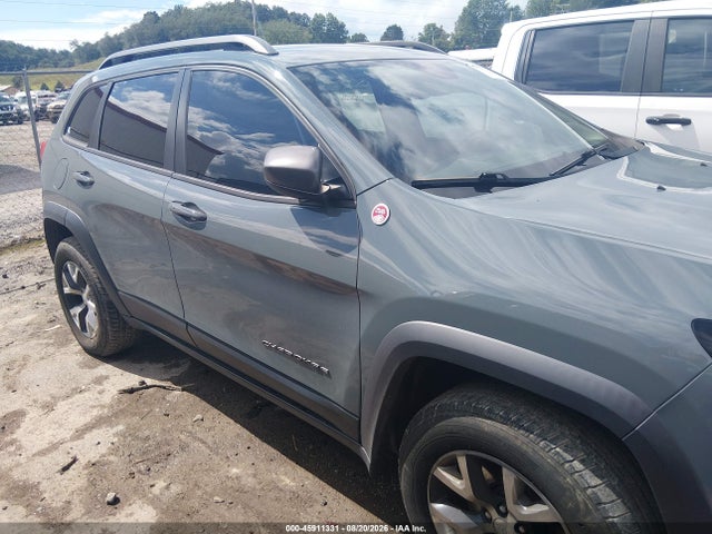Продаж на аукціоні авто 2015 Jeep Cherokee Trailhawk, vin: 1C4PJMBS8FW650444, номер лоту: 45911331