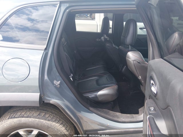 Продаж на аукціоні авто 2015 Jeep Cherokee Trailhawk, vin: 1C4PJMBS8FW650444, номер лоту: 45911331