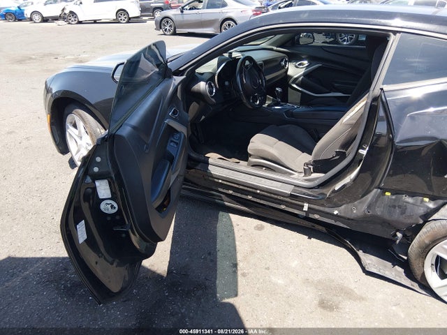 Продажа на аукционе авто 2016 Chevrolet Camaro 1lt, vin: 1G1FB1RS1G0141788, номер лота: 45911341