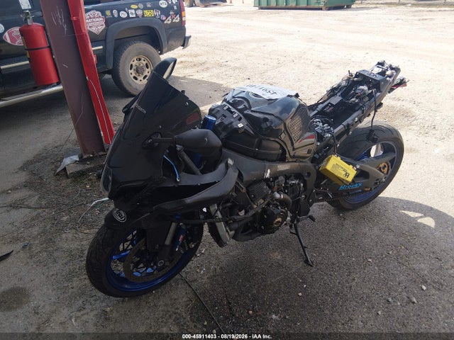 Suzuki Gsx-r1000 R 2017 JS1DM11H7H2100557 Image 2