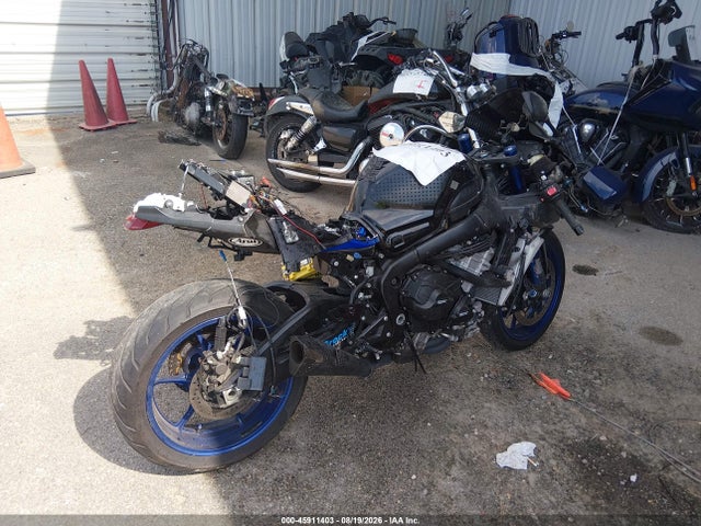Suzuki Gsx-r1000 R 2017 JS1DM11H7H2100557 Image 4