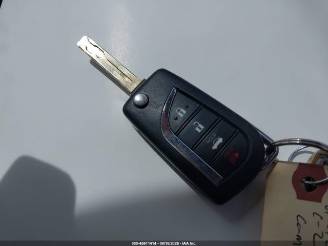 2024 Toyota Camry Se მანქანა იყიდება აუქციონზე, vin: 4T1G11AKXRU252163, აუქციონის ნომერი: 45911414