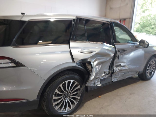 45911432 :رقم المزاد ، 5LM5J7XC8MGL03447 vin ، 2021 Lincoln Aviator Reserve مزاد بيع