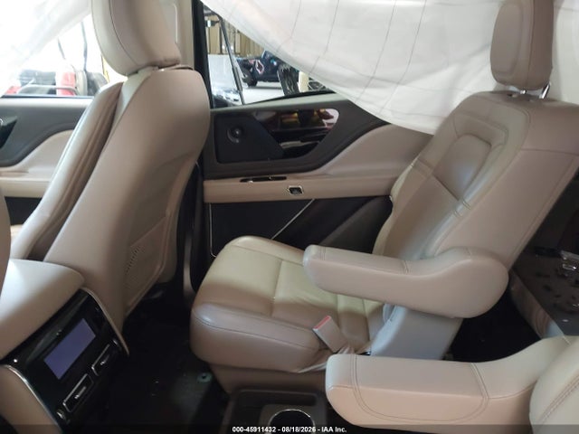 45911432 :رقم المزاد ، 5LM5J7XC8MGL03447 vin ، 2021 Lincoln Aviator Reserve مزاد بيع