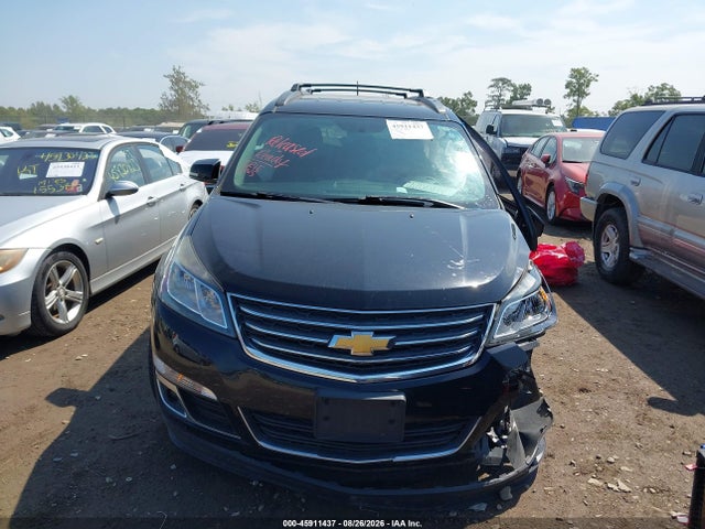 Продажа на аукционе авто 2017 Chevrolet Traverse Lt, vin: 1GNKRGKD1HJ185079, номер лота: 45911437
