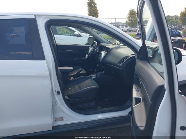 45911448 :رقم المزاد ، JA4AR3AW0JZ012851 vin ، 2018 Mitsubishi Outlander Sport 2.4 Se مزاد بيع
