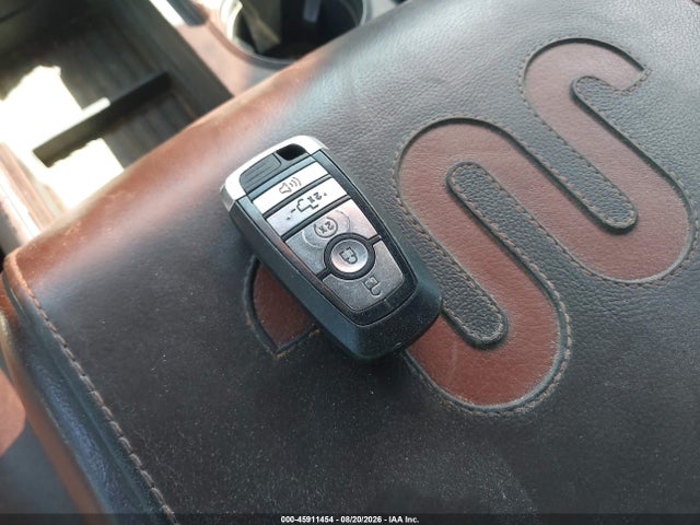 2017 Ford F-350 King Ranch მანქანა იყიდება აუქციონზე, vin: 1FT8W3DT4HEE94143, აუქციონის ნომერი: 45911454