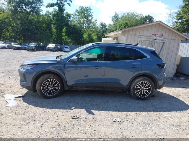 45911463 :رقم المزاد ، 1FMCU0E15SUA35126 vin ، 2025 Ford Escape Phev مزاد بيع