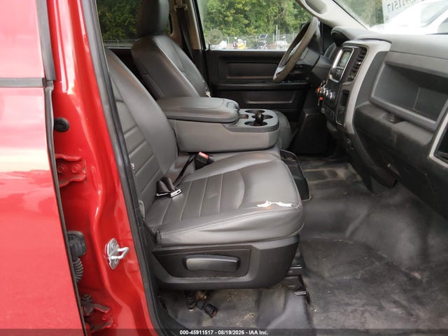 Продаж на аукціоні авто 2019 Ram 1500 Classic Tradesman  4x4 5'7 Box, vin: 1C6RR7KGXKS658441, номер лоту: 45911517